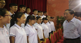 “永威慈善陽光基金”捐贈儀式在沁陽市永威學(xué)校舉辦